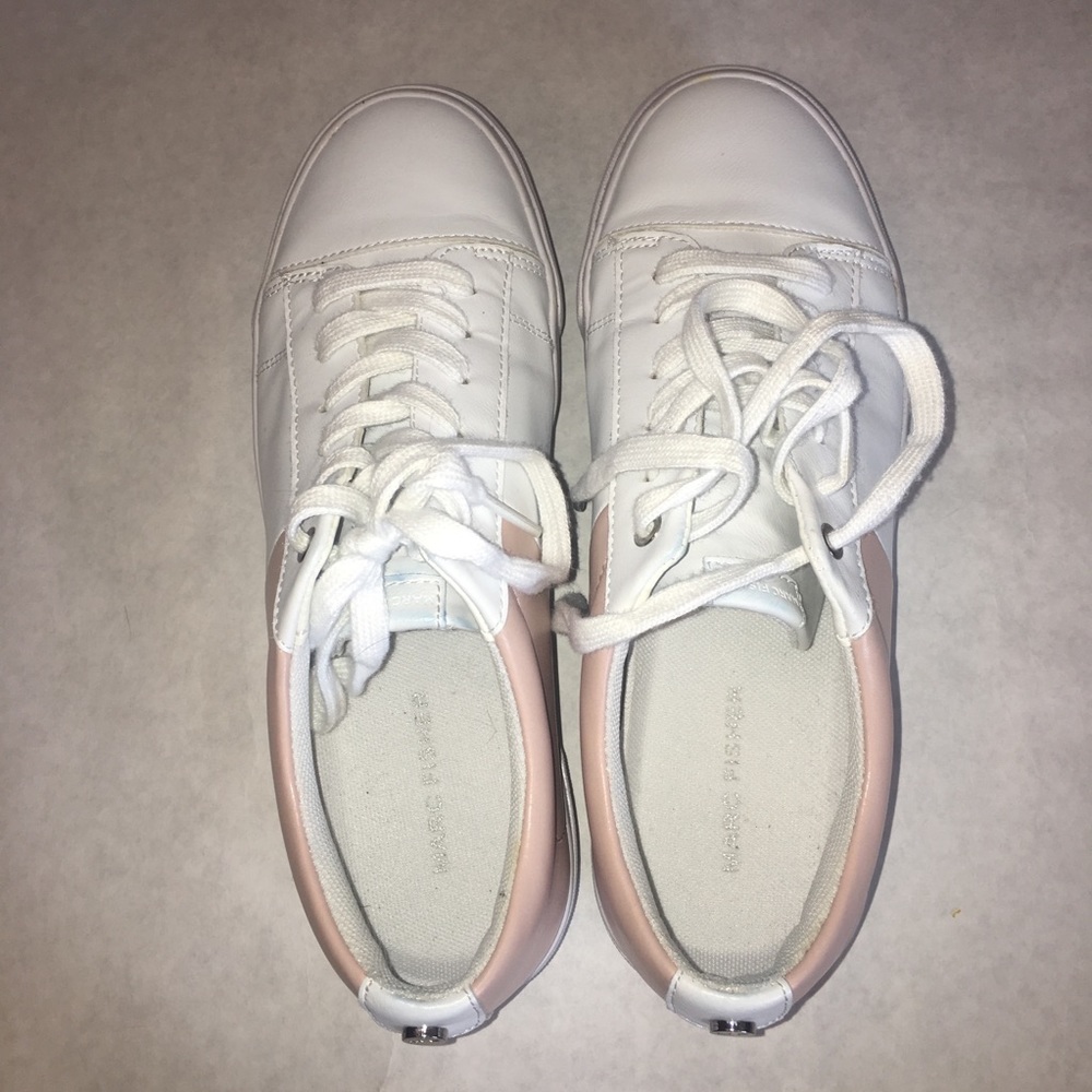 Marc Fisher two toned sneakers - Picture 5 of 7